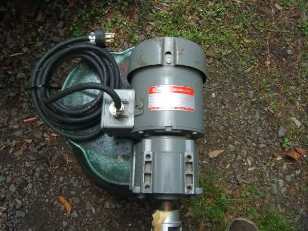 DAYTON AC Gear motor: Parallel, Single Output Shaft,