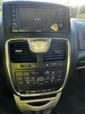 2015 Chrysler Town & Country