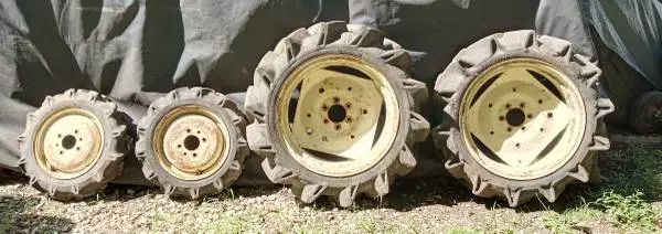 Mitsubishi Satoh Beaver Buck 4x4 Tractor Front Rear Wheels Rims Tires