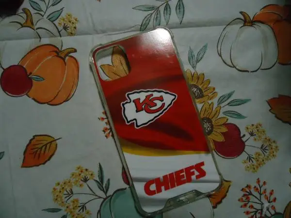 * Kansas City Chiefs clear iPhone 13 case * New