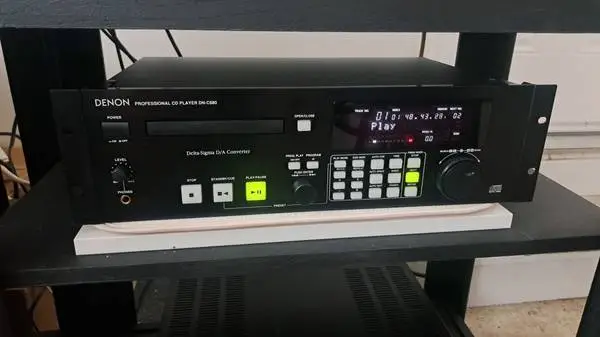 Denon Pro CD Player DN C680