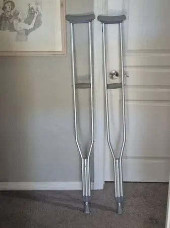 Adjustable Crutches  510 to 66