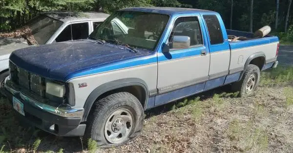 USED Chrysler Dodge 4X4 FOR PARTS