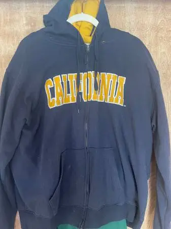 Cal Berkeley Golden Bears Hoodie Sweater with zipper & pockets Size XL