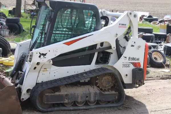 2017 Bobcat T595 Track Skid Loader, 72 Bucket, 2 Speed