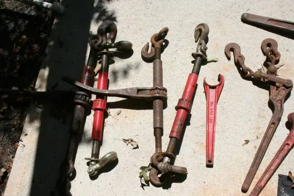 Trailer/Equipment Buckles.