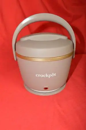 Crockpot Small Food Warmer Model CPSCLC20-N4. 20oz