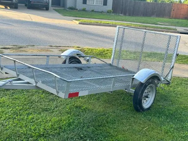 PULL METAL MESH TRÁILER 8X4.3