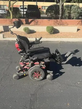 2019 Quantum Edge3 electric wheelchair