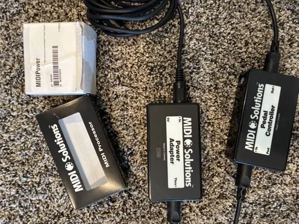 MIDI Solutions Pedal Controller and Power Adapter bundle