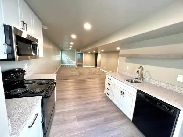 3 Bedrooms 1 Bathroom Basement Apartment