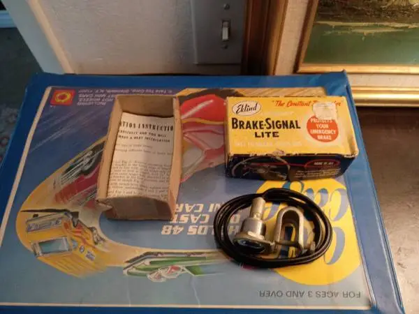 1950s 1940s 1930s e-brake light safety lite lowrider bombs car accesso