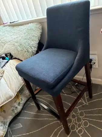 Cushion bar stool in sunnyvale