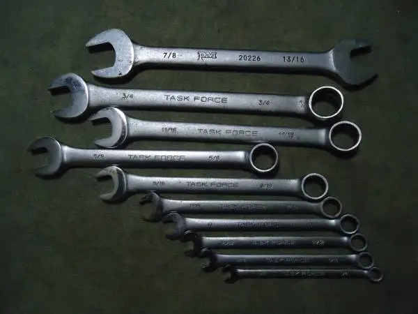 Task Force 10-pc combination wrench tool set or Thorsen 1/2 ratchet
