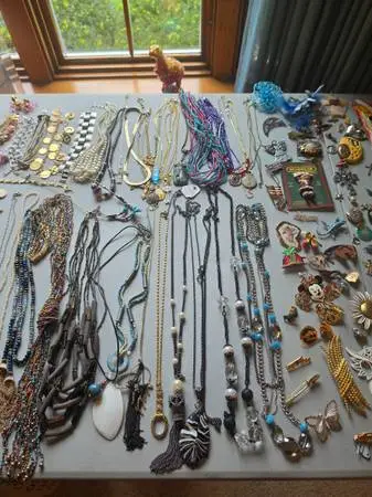 HUGE Estate Sale in Oregon