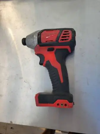 Milwaukee 1/4 18v fuel impact 2656-20