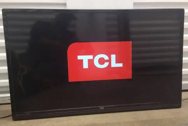 42 TCL TV 1080P WITH REMOTE