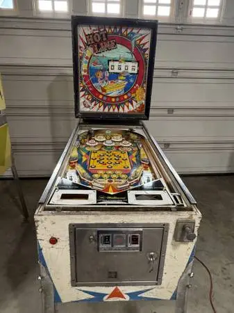 1966 Williams Pinball - Hot Line (OBO)