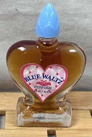 Blue Waltz Perfume. New!! 1950s vintage. porch pick up only! FOREST H