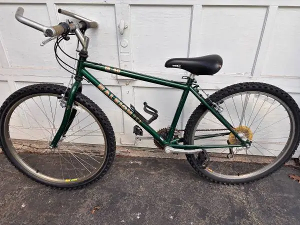 Raleigh M-40 Mountain Bike Trail Bike