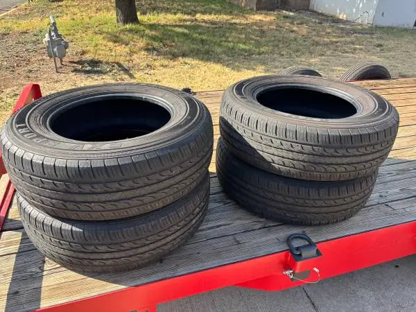 255/70/18 TIRES!!!!