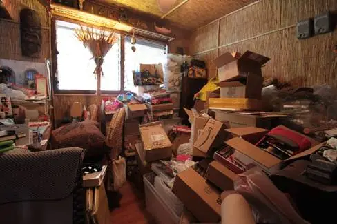 HONEST CASH BUYER - ESTATES CLEANOUTS OLD STUFF - TOP $ PAID