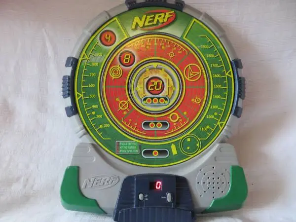 Nerf N-Strike Tech Target Green works with mega rival zombie