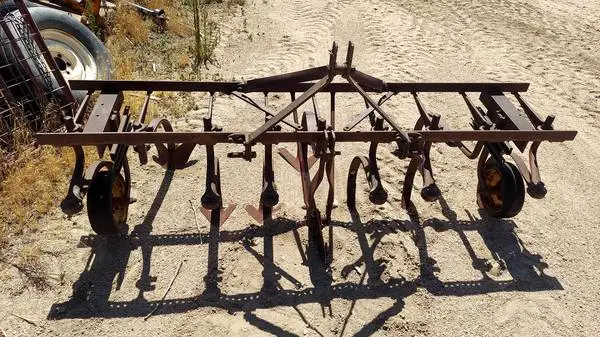 7 Ft Spring Cultivator/ripper -- 3 point -- Or Best Offer