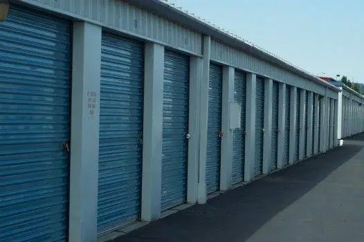Storage Unit Liquidation - 10 X 20 - Buy the ENTIRE UNIT - $200