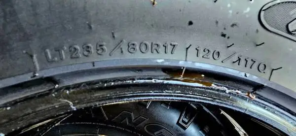 Tires set of 5 almost New