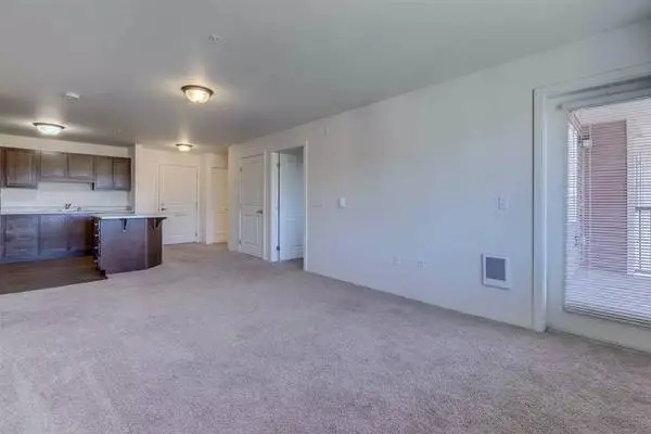 Great space for you! Affordable 1 BR / 1 BA for rent! 898 Sq Ft!