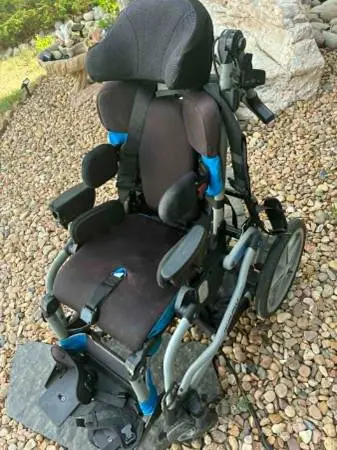 LEGGERRO HANDICAP STROLLER WHEEL CHAIR WITH HARNESS AND STRAPS!!!!
