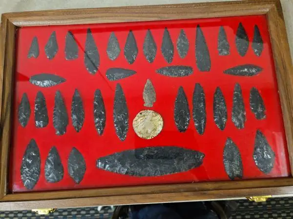 Wanted Indian arrowheads