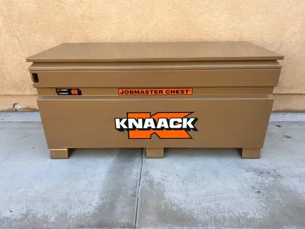 New KNAACK JOB MASTER size 60” long x 29”top and 2 ft wide have 1 litt