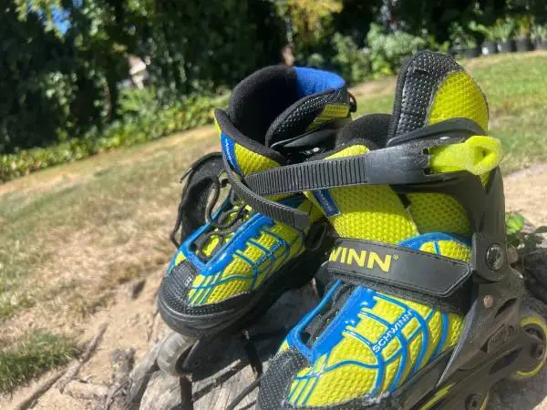 SCHWINN ROLLER SKATES  side #1-4
