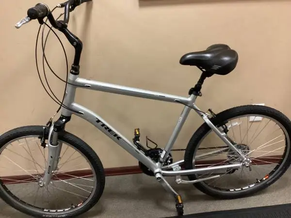 TREK MOUNTAIN BIKE