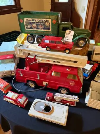 Primitive Perfection: A Distinguished Estate Sale in Madison with Incr