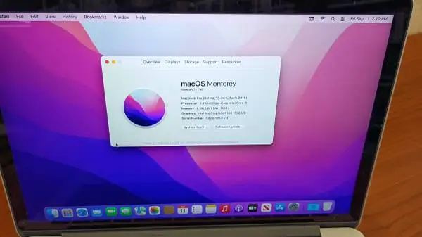 Apple MacBook Pro Laptop,