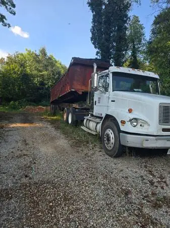 Frieghtliner and dump trailer