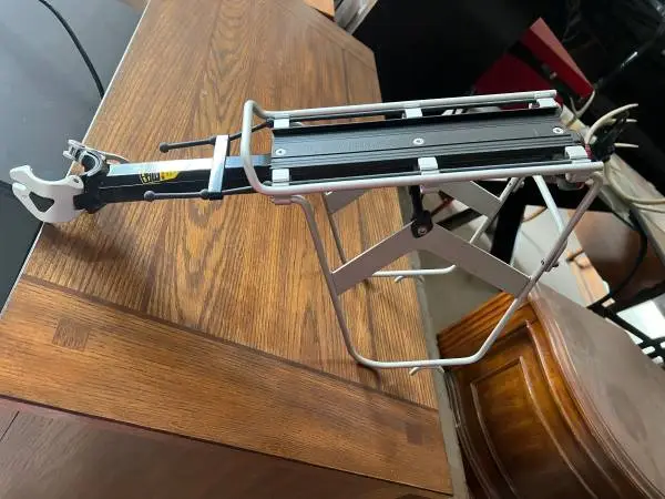 NEW Seatpost Mount Bike Rack