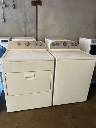 WHIRLPOOL WASHER AND ELECTRIC DRYER