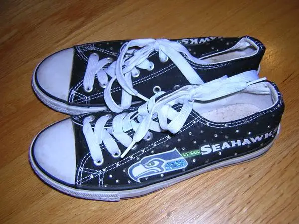 Seattle Seahawks Shoes Womens Size 7 Ladies Sneakers Tennis Shoes