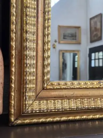 19th C French Carved Giltwood Mirror