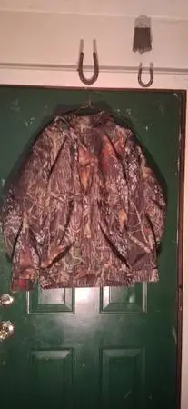 Cabelas hunting coat
