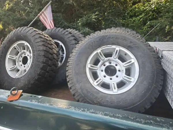 17 inch wheels and tires