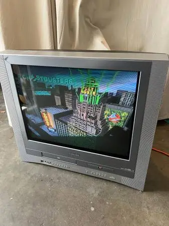Toshiba MW24FN1 24 Flat CRT TV DVD VCR VHS Combo Retro Gaming Television 2003