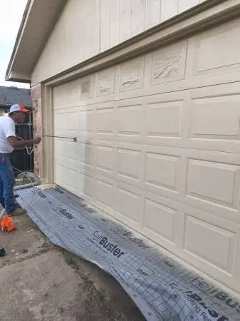 Roof repair , Drywall repair,roofer, Sheetrock repair,brick,siding