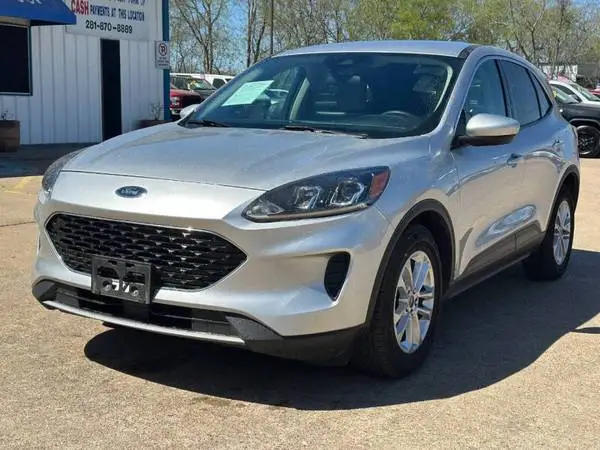 2020 FORD ESCAPE SE. . . . in house finance ONLY