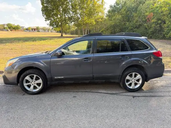 2014 SUBARU OUTBACK