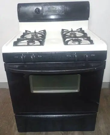 🚚 Gas stove + local delivery MKE Co RAC Co & more